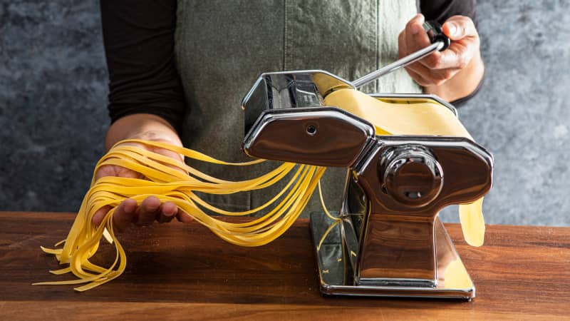 Rolling pasta cutter new arrivals
